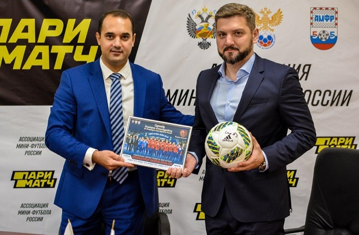 БК Париматч – титульный партнер российского мини-футбола