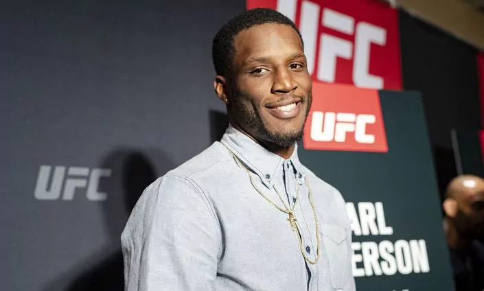 Прогноз на бой Карл Роберсон – Веллингтон Турман