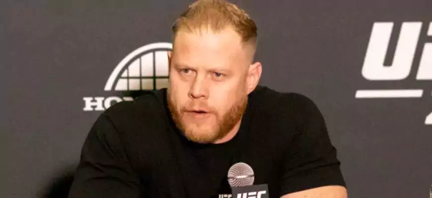 Тренер Нганну поделился мнением о грядущем титульном поединке Анкалаева с Перейрой