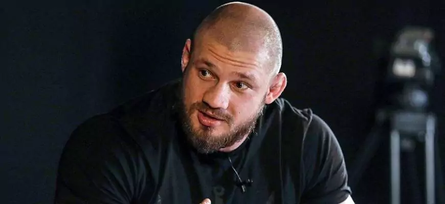 Штырков высказался о предстоящем титульном поединке Анкалаева с Перейрой