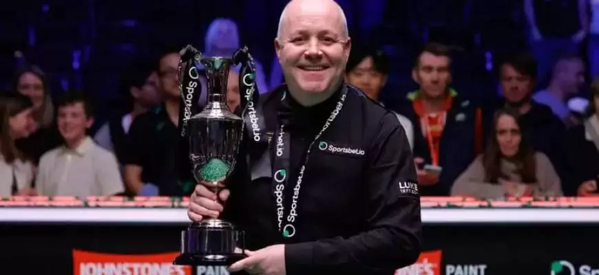 Джон Хиггинс завоевал титул на Tour Championship, обыграв в финале Марка Селби со счетом 10:8