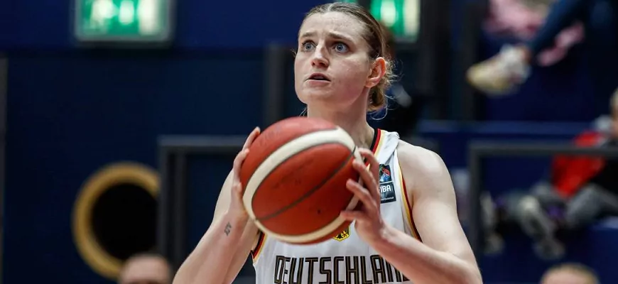 Немки сыграли с бельгийками в рамках Евробаскета U20