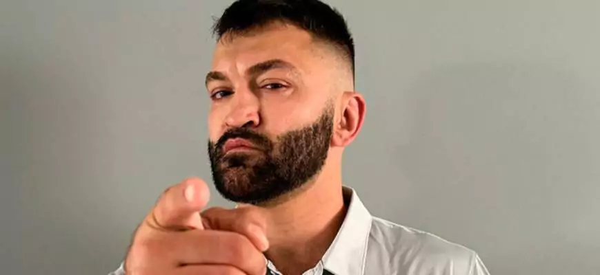 Андрей Орловский надеется на победу Хамзата Чимаева в титульном поединке против Дрикуса Дю Плесси