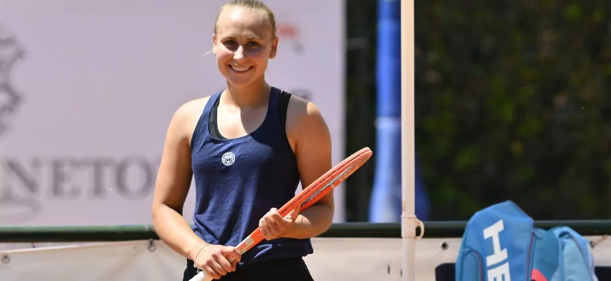 Астахова сказала, что ей предлагали сменить спортивное гражданство