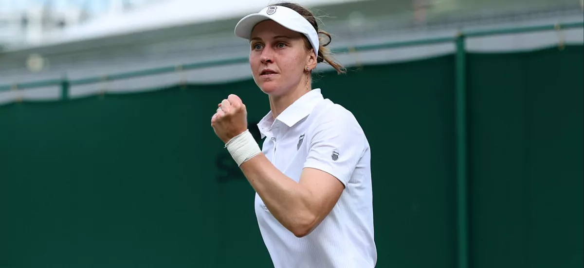 Самсонова обыграла Синякову на старте турнира WTA-1000 в Ухане